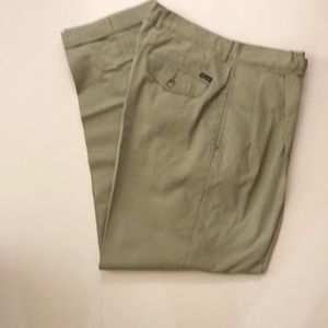 Faconnable tan chinos pants size 33